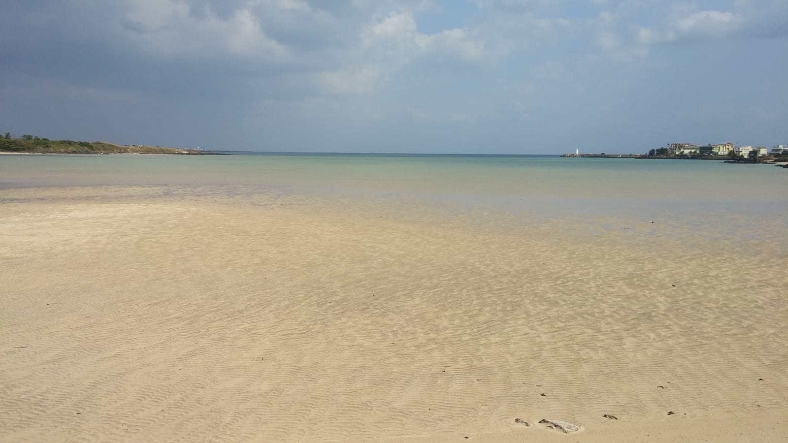 表善海比奇海滩